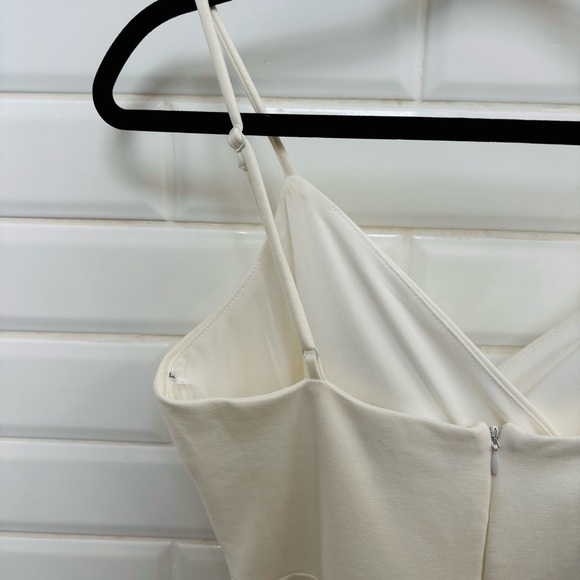 Lulus Women’s Large Sealed With a Kiss White Ruffled Bodycon Dress - Picture 9 of 14